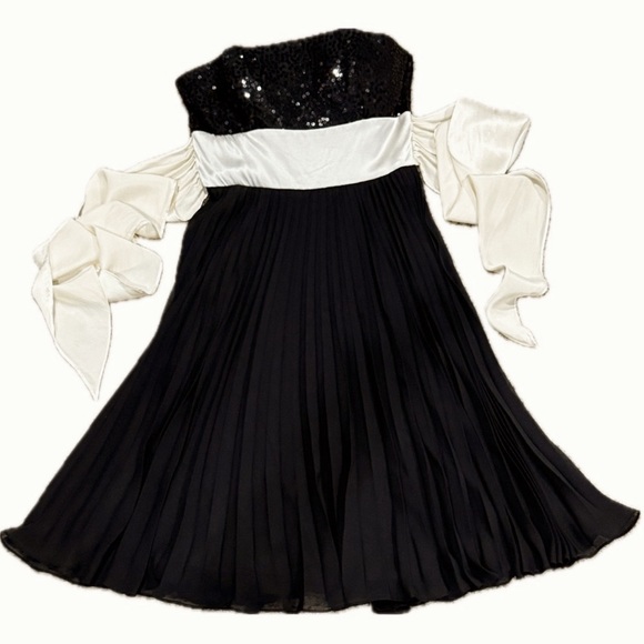 👗🖤 BETSEY JOHNSON Evening Strapless Sequin & Silk Pleated Dress | Women’s Sz 8 - Picture 1 of 12